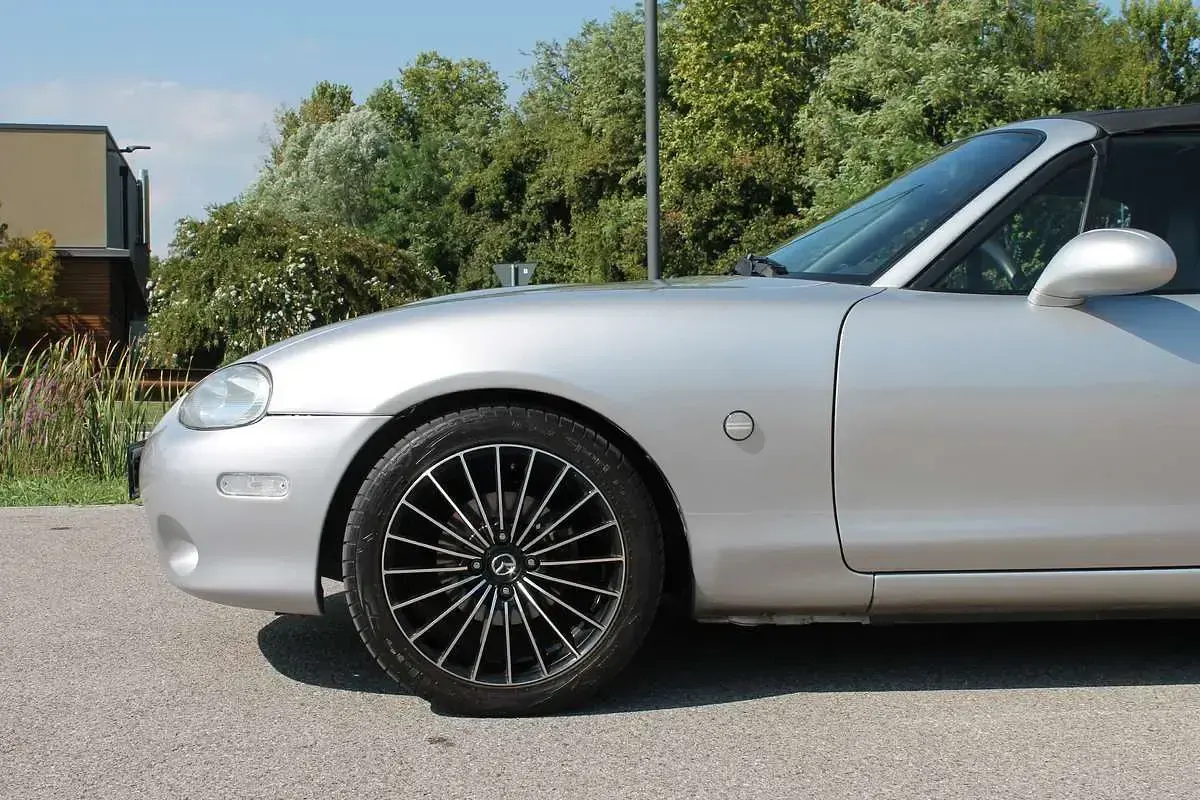 Usata Mazda MX5 110 CV (80 kW) 2002 Cabrio