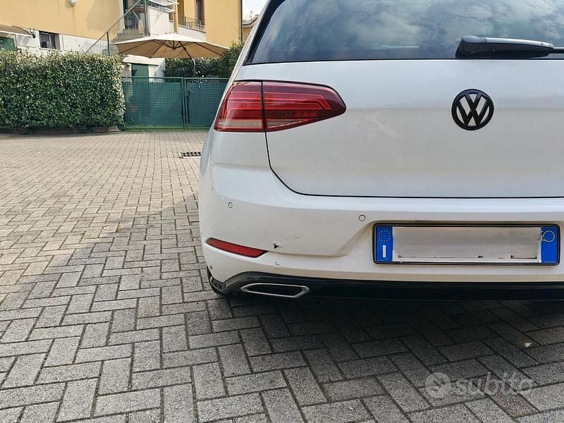 Usata VW Golf VII Sportline 150 CV (110 kW) 2018 Bianco Berlina