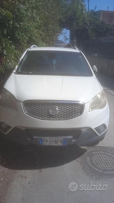 Usata SsangYong Korando 149 CV (109 kW) 2014 Bianco Berlina
