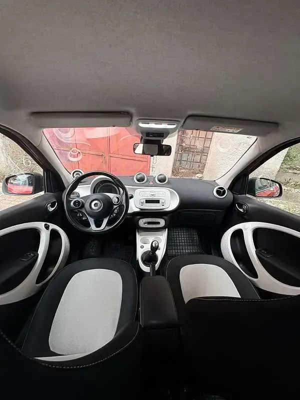 Usata Smart ForFour Passion 90 CV (66 kW) 2015 Utilitaria