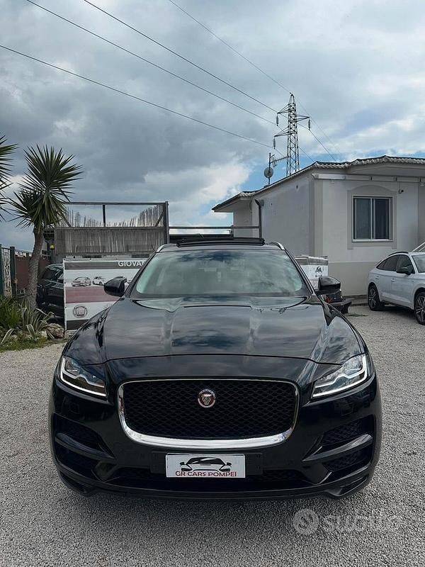 Usata Jaguar F-Pace Portfolio 180 CV (132 kW) 2019 Nero SUV