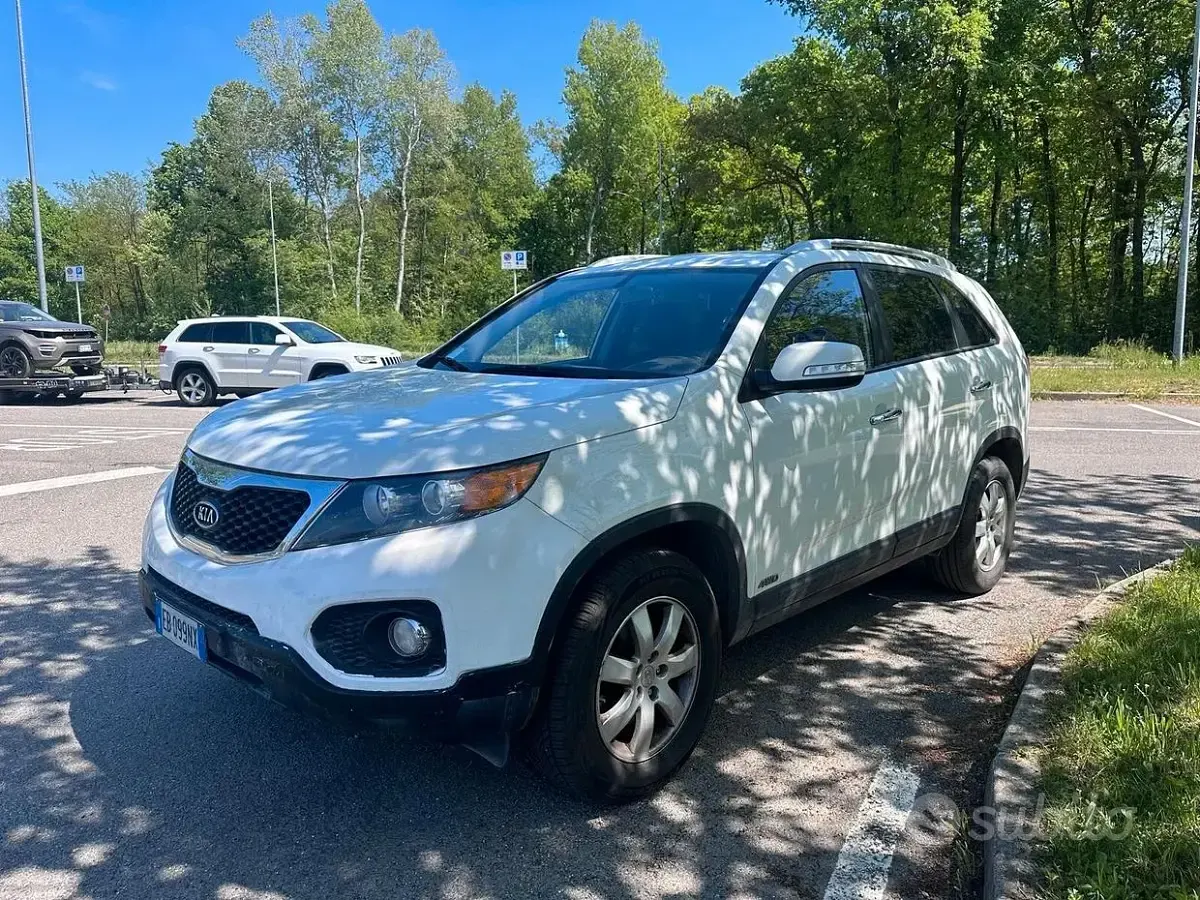 Usata Kia Sorento Active 197 CV (144 kW) 2010 Bianco SUV