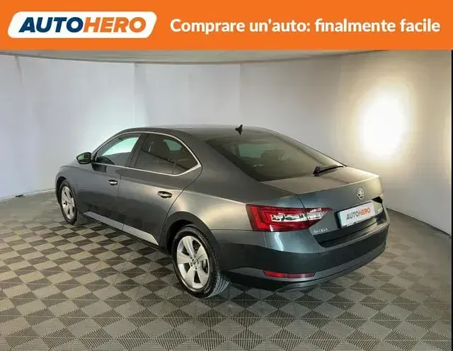 Usata Skoda Superb Executive 150 CV (110 kW) 2018 Grigio Berlina