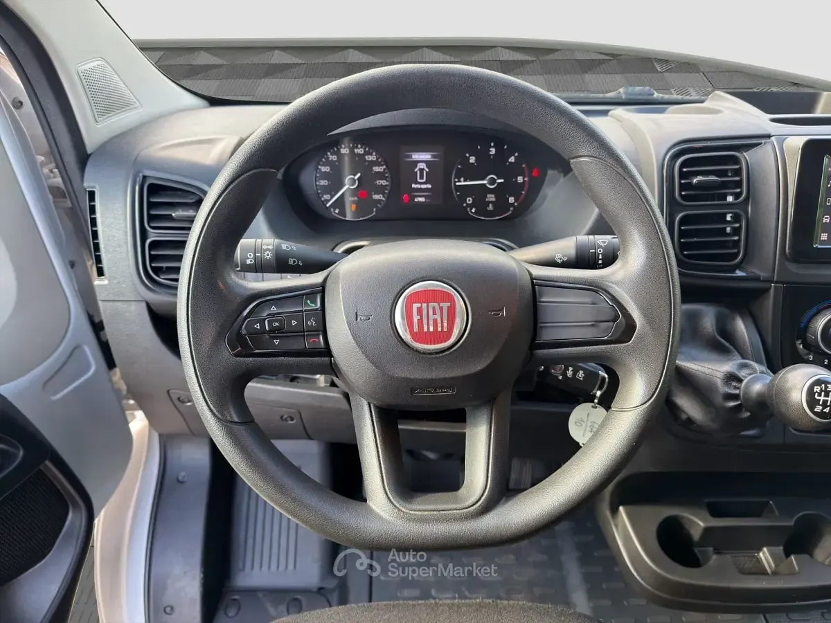 Occasion Fiat Ducato 14 140 ch (102 kW) 2023 Blanc Van