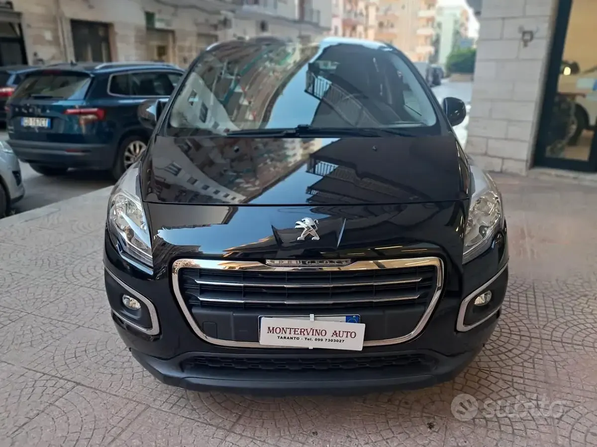 Usata Peugeot 3008 115 CV (84 kW) 2015 Nero Station wagon