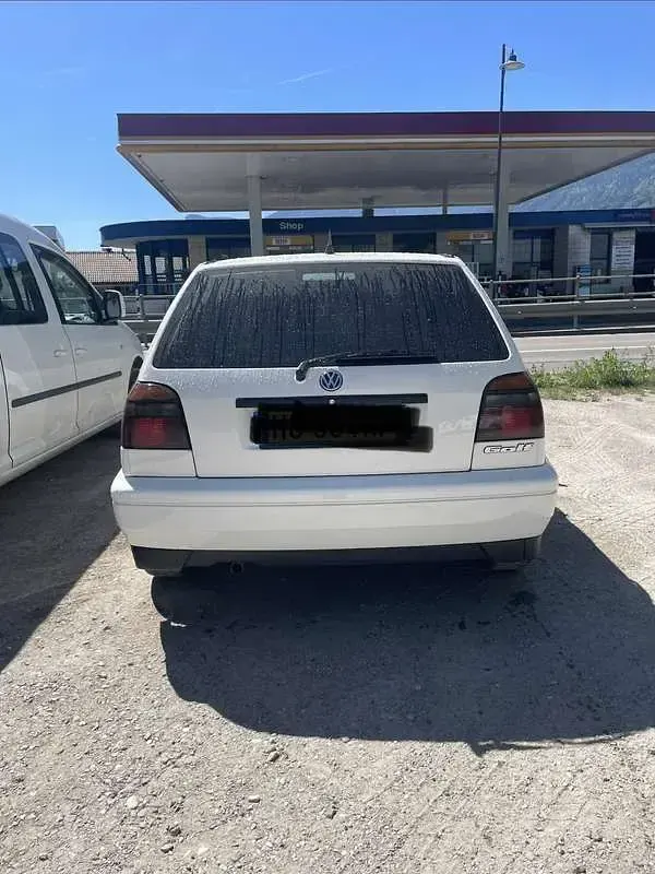 Usata VW Golf III 75 CV (55 kW) 1997 Berlina