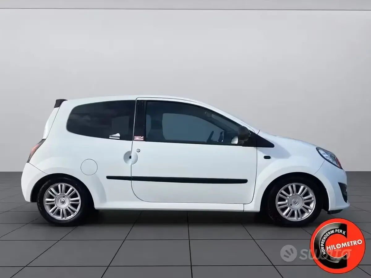 Usata Renault Twingo 58 CV (42 kW) 2009 Bianco Utilitaria