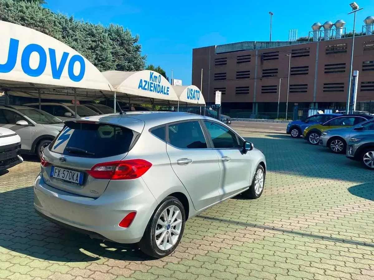 Usata Ford Fiesta Titanium S 101 CV (74 kW) 2019 Argento Utilitaria