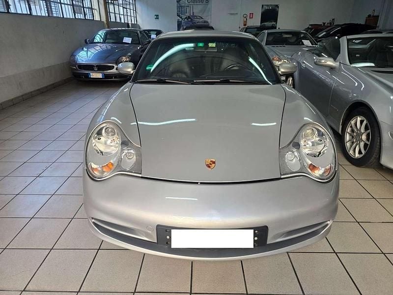 Usata Porsche 911 Carrera 4 320 CV (235 kW) 2003 Argento Coupé
