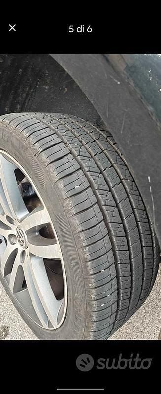 Usata VW Touareg 224 CV (164 kW) 2006 Nero SUV