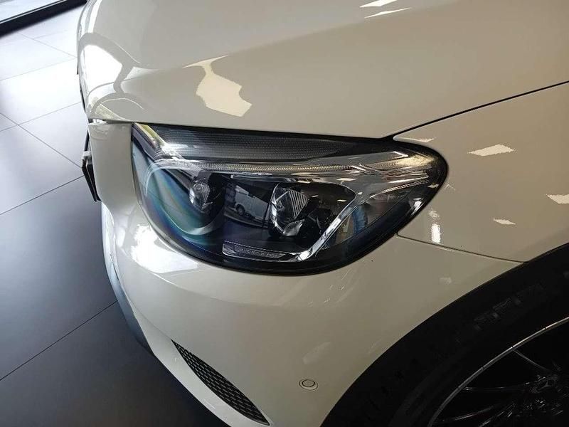 Usata Mercedes GLC220 170 CV (125 kW) 2016 Bianco SUV