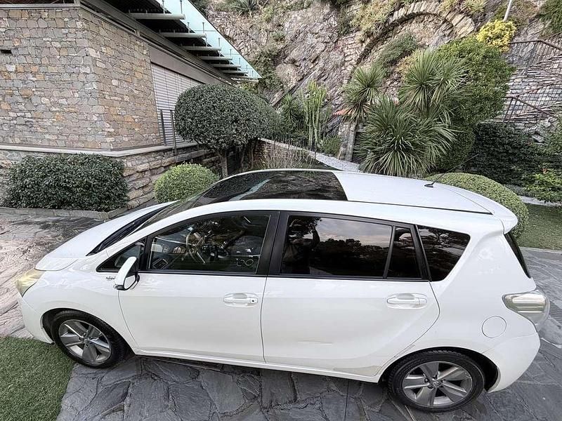 Usata Toyota Verso Skyview Edition 111 CV (81 kW) 2014 Monovolume