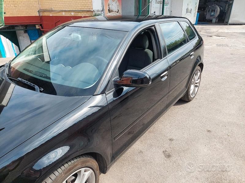 Usata Audi A3 102 CV (75 kW) 2011 Nero Utilitaria