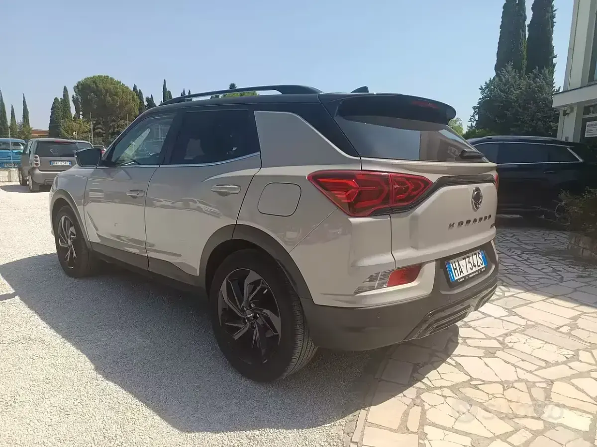 Usata KGM Korando 163 CV (119 kW) 2025 Beige SUV
