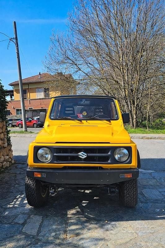 Usata Suzuki Samurai 1989 Giallo SUV