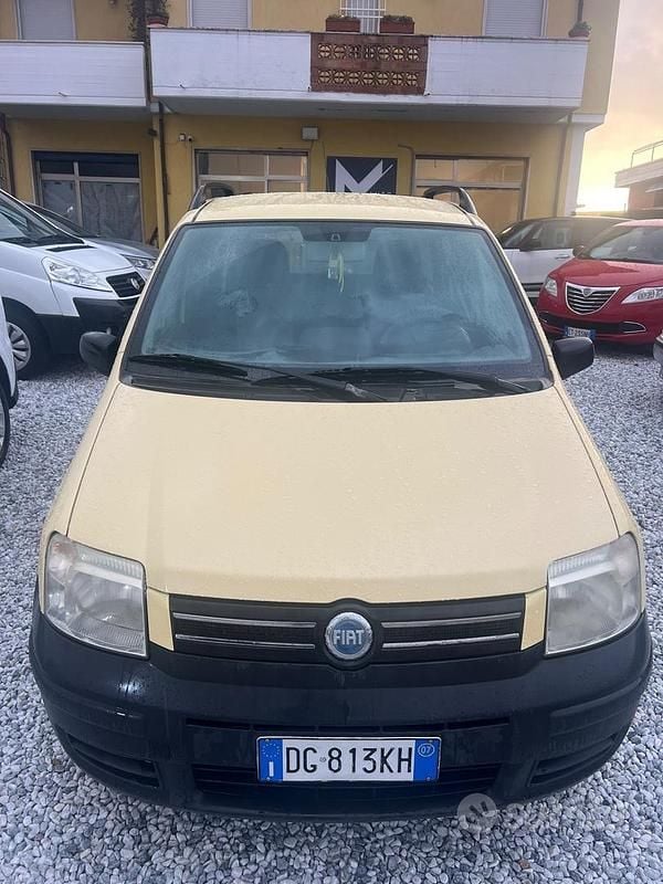 Giallo Usata 2007 Fiat Panda Dynamic Berlina | 1900 € (Ottimo prezzo) - Immagine 1/4