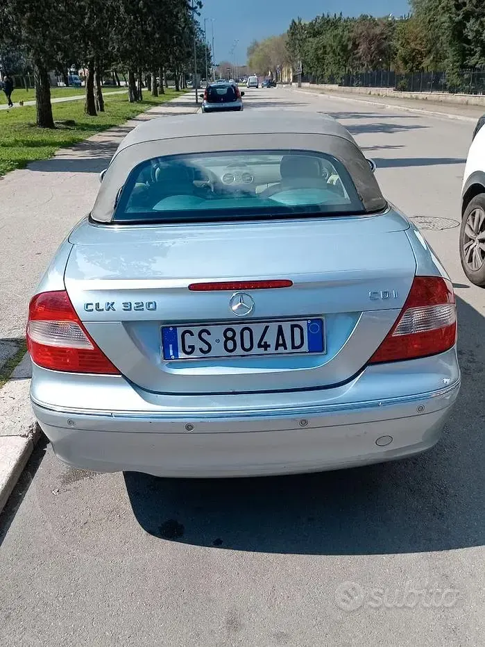 Usata Mercedes CLK320 218 CV (160 kW) 2007 Cabrio
