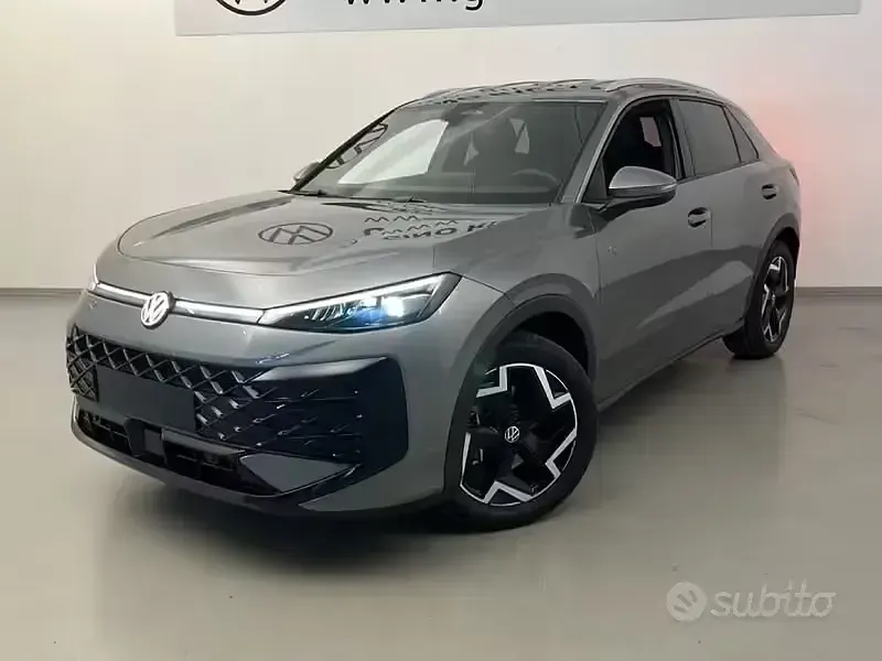 Nuova VW T-Roc R-line 150 CV (110 kW) 2026 Grigio SUV