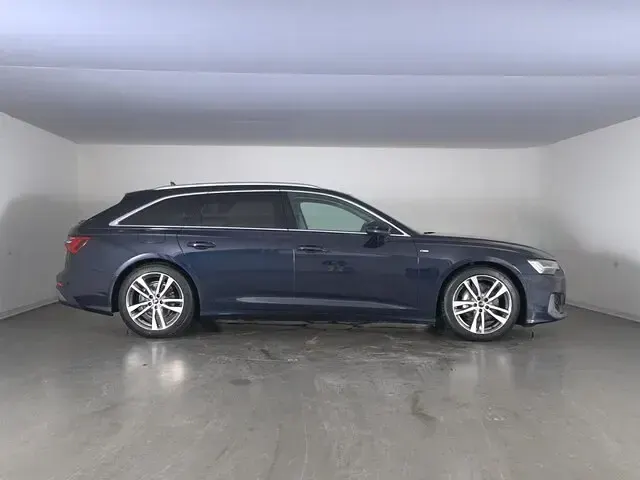 Usata Audi A6 S-Line 204 CV (150 kW) 2025 Blu firmamento metallizzato Station wagon