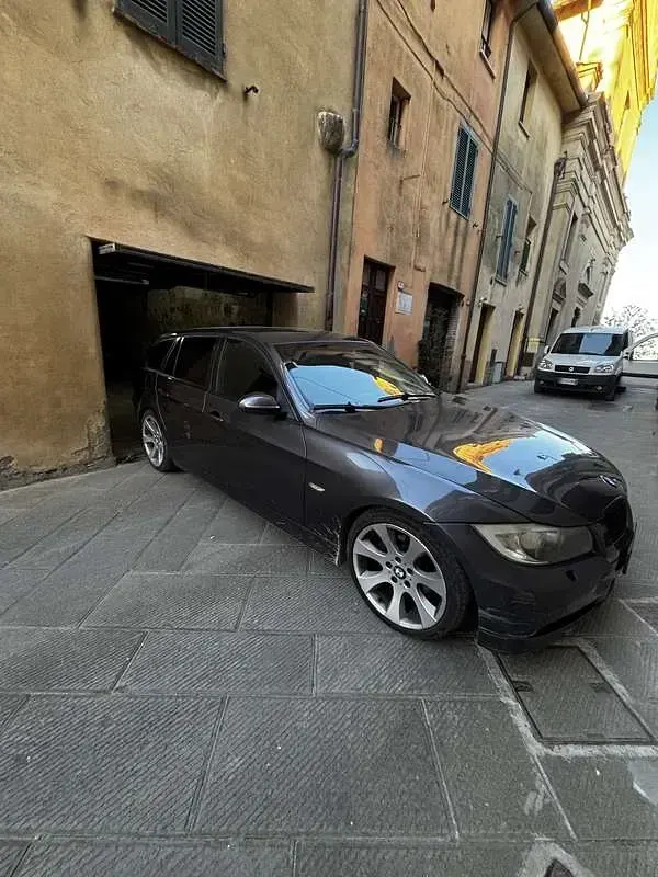 Usata BMW 320 M Sport 163 CV (119 kW) 2005 Grigio Station wagon