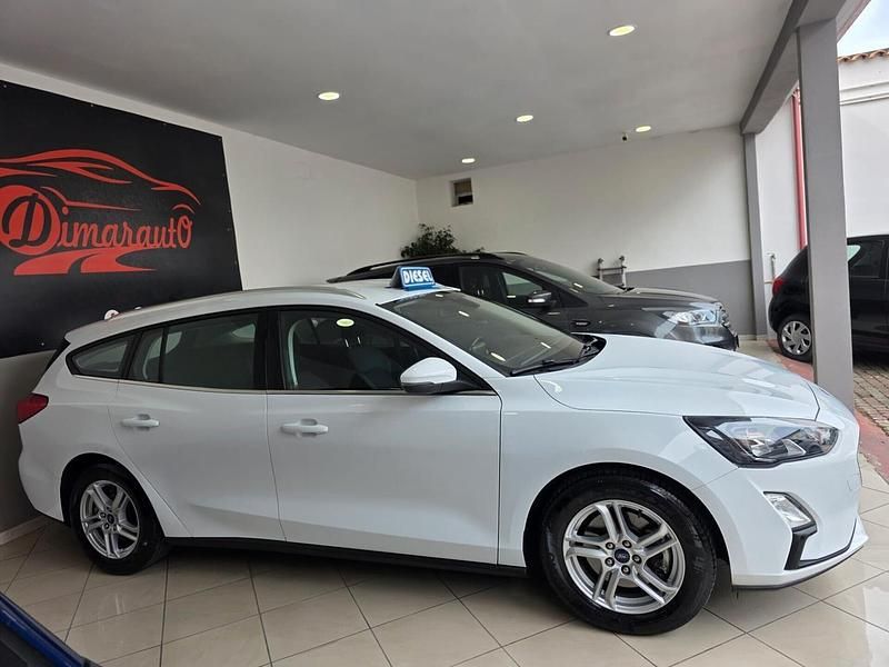 Usata Ford Focus 119 CV (87 kW) 2021 Bianco Berlina