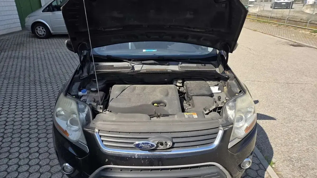Usata Ford Kuga Titanium 136 CV (100 kW) 2008 Nero SUV
