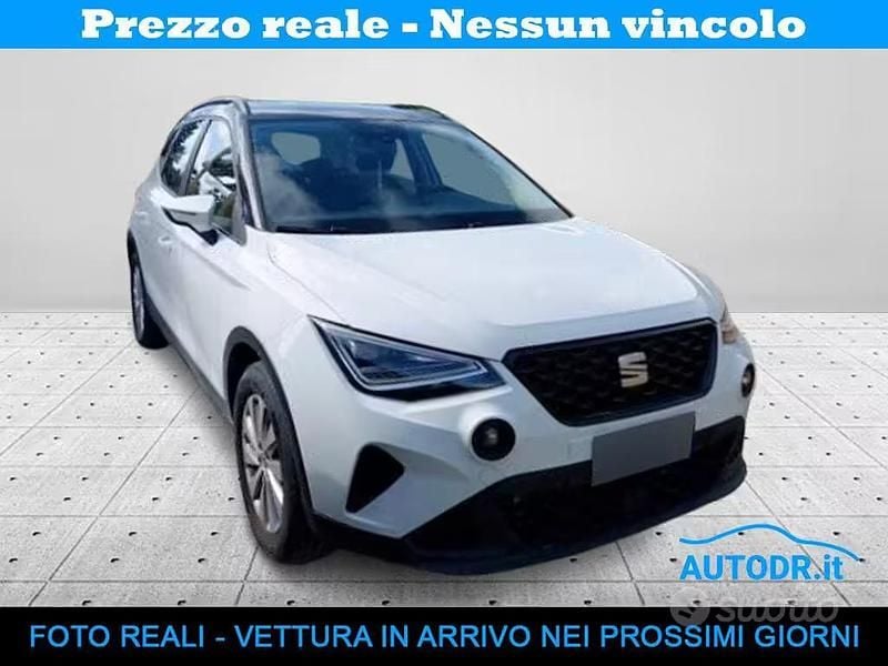 Usata Seat Arona Style 90 CV (66 kW) 2022 Bianco SUV