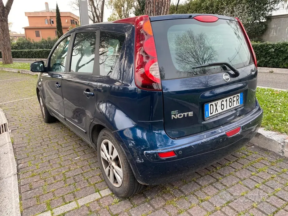 Usata Nissan Note 88 CV (64 kW) 2009 Blu Utilitaria