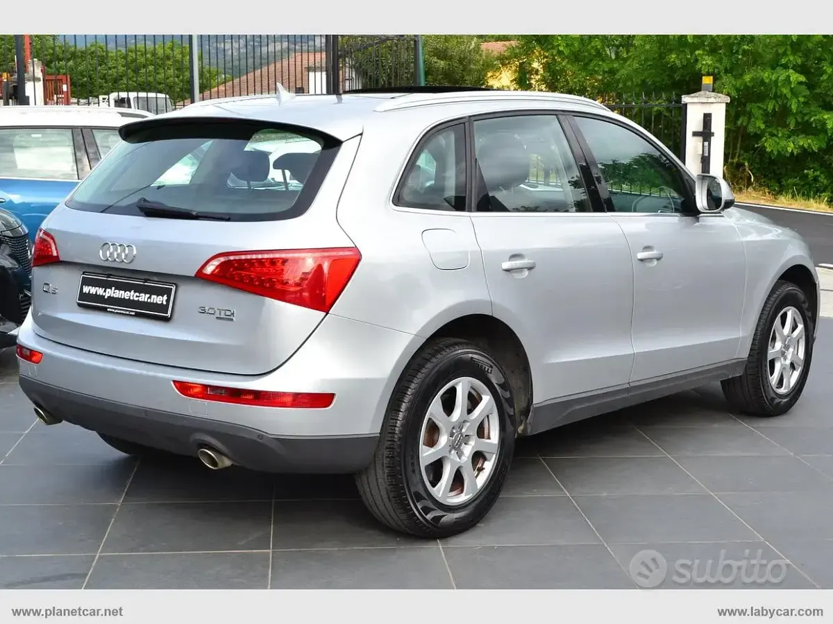 Usata Audi Q5 239 CV (175 kW) 2010 Argento SUV
