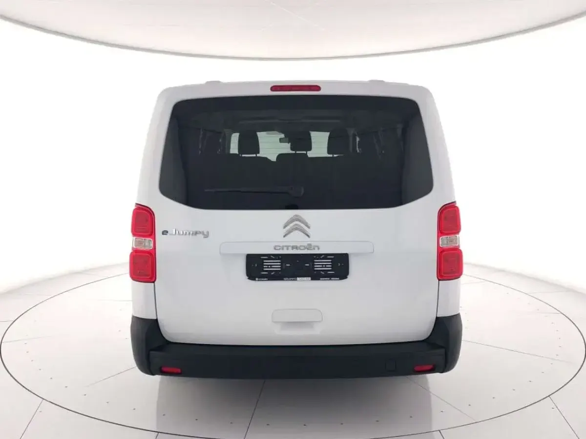 Nuova Citroën e-Jumpy 56 kW (77 CV) 2025 Bianco icy Monovolume