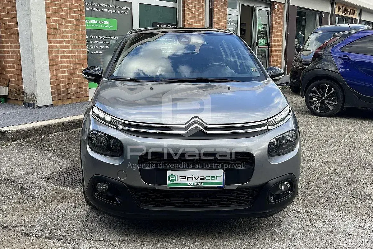 Gebraucht Citroën C3 Shine 102 PS (75 kW) 2019 Grau Kleinwagen