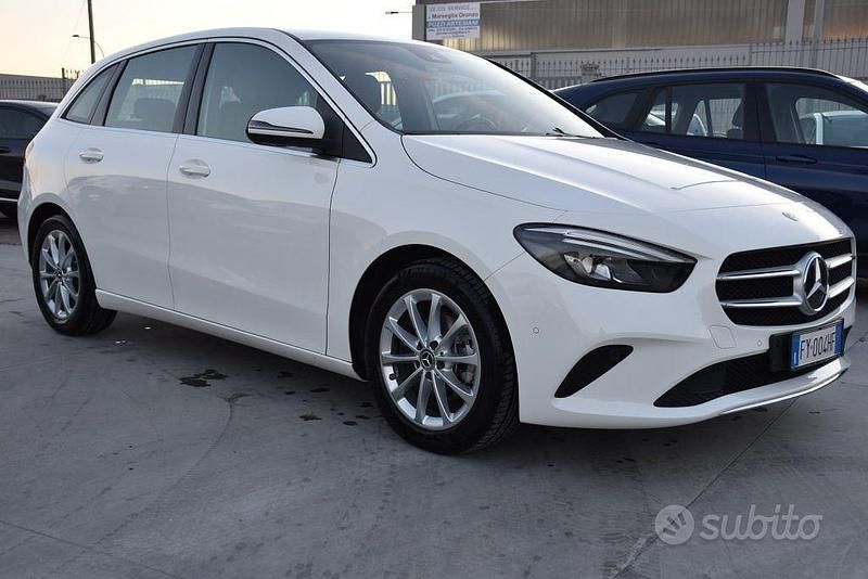 Usata Mercedes B180 116 CV (85 kW) 2019 Bianco Monovolume