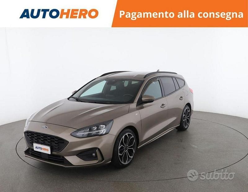 Oro Usata 2019 Ford Focus ST Station wagon | 15.399 € (Buon prezzo) - Immagine 1/4