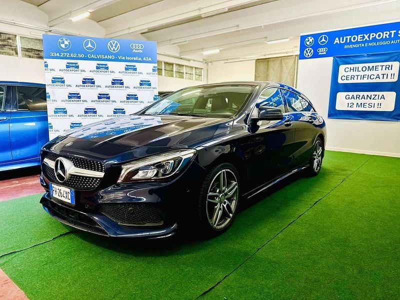 Usata Mercedes CLA220 Shooting Brake Premium 177 CV (130 kW) 2017 Blu/azzurro Station wagon