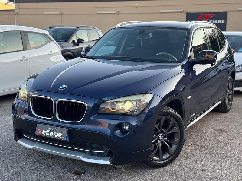 Usata BMW X1 177 CV (130 kW) 2010 Blu SUV
