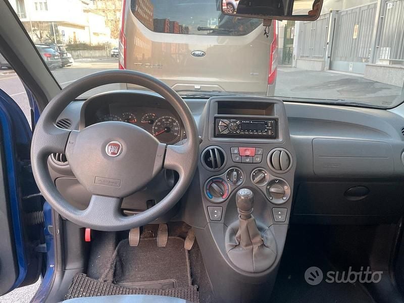 Usata Fiat Panda Emotion 59 CV (43 kW) 2008 Blu Utilitaria