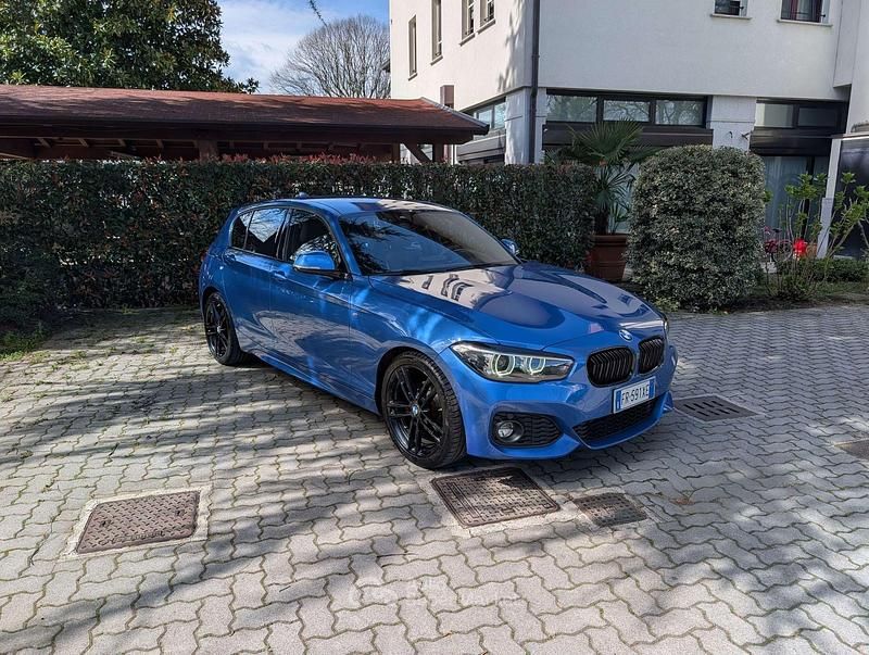 Begagnad BMW 114 M Sport 95 HK (69 kW) 2018 Blå Halvkombi