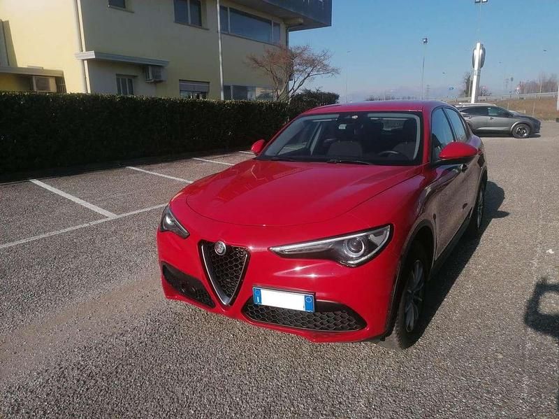 Usata Alfa Romeo Stelvio Business 190 CV (139 kW) 2019 Beige SUV