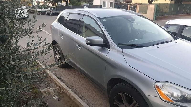 Usata Volvo XC60 Momentum 215 CV (158 kW) 2011 SUV