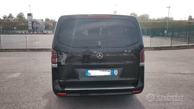 Usata Mercedes Vito 163 CV (119 kW) 2025 Nero Furgone