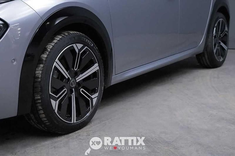 Usata Lancia Ypsilon 101 CV (74 kW) 2025 Grigio Utilitaria