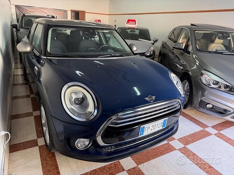Usata Mini Cooper D Clubman Business 150 CV (110 kW) 2018 Blu Station wagon