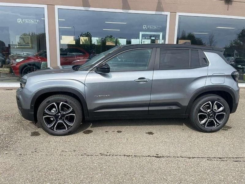 Nuova Jeep Avenger Summit 101 CV (74 kW) 2025 Grigio scuro SUV