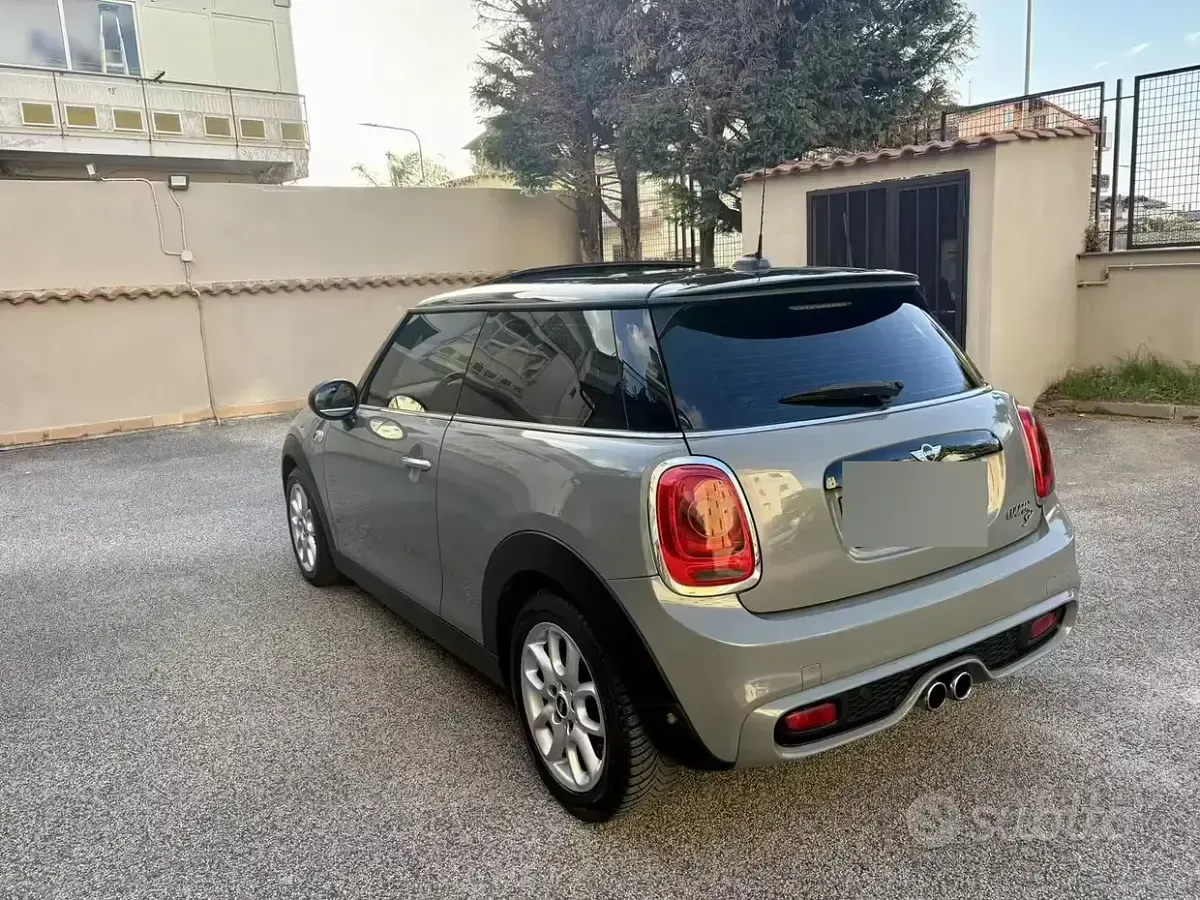 Usata Mini Cooper SD 230 CV (169 kW) 2015 Grigio Utilitaria