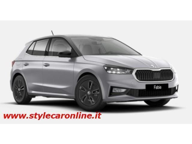 Usata Skoda Fabia Style 80 CV (58 kW) 2023 Argento metallizzato Utilitaria