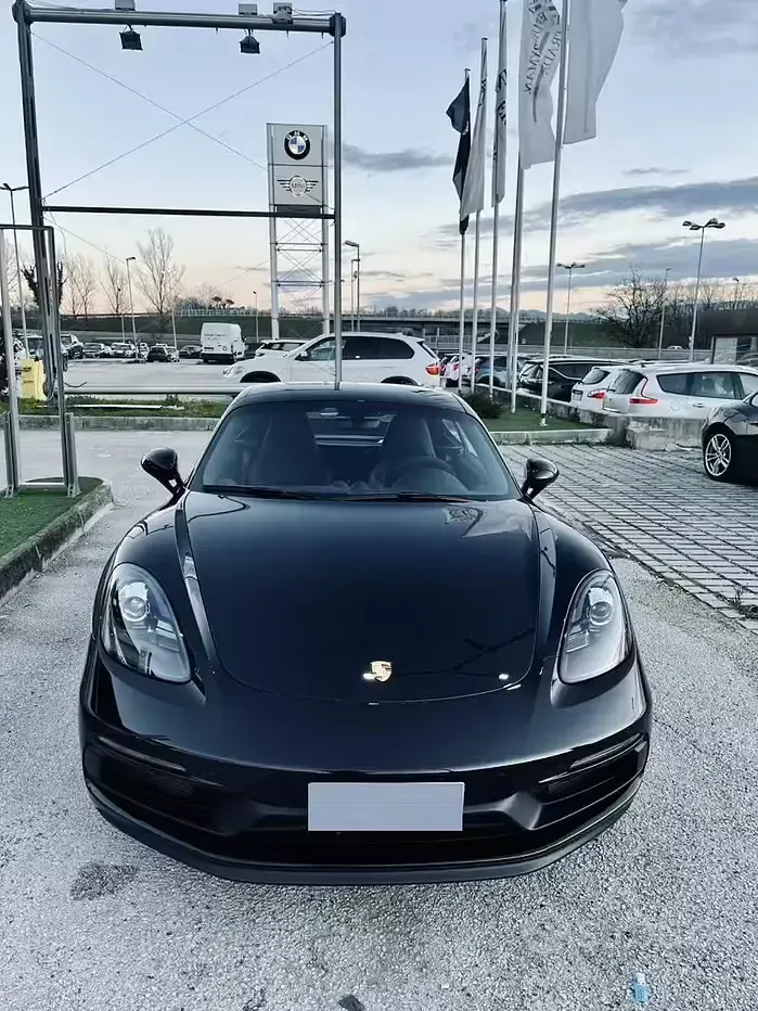 Usata Porsche 718 400 CV (294 kW) 2020 Nero Coupé
