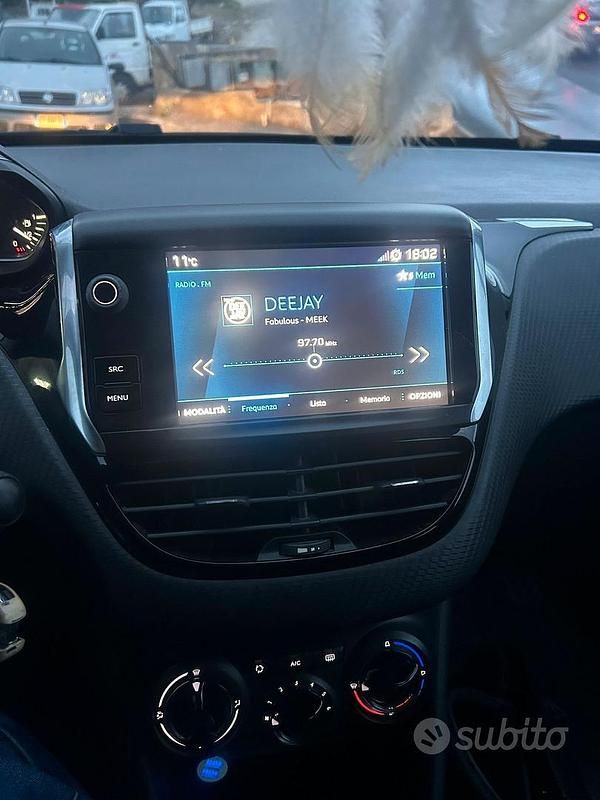 Usata Peugeot 2008 2019 Grigio SUV