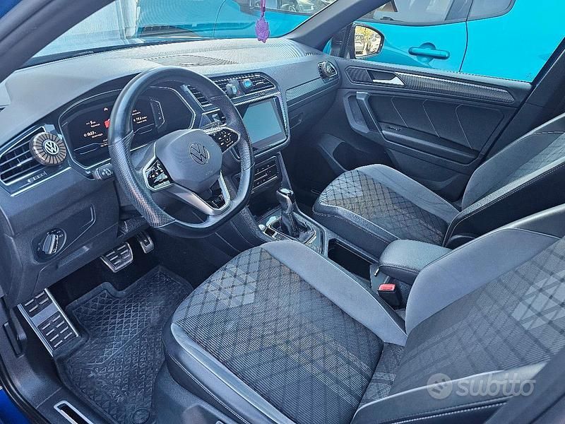 Usata VW Tiguan R-line 150 CV (110 kW) 2021 Blu SUV