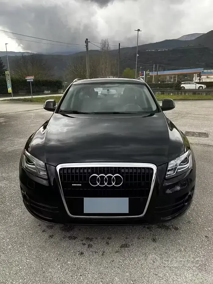 Usata Audi Q5 170 CV (125 kW) 2010 Nero SUV