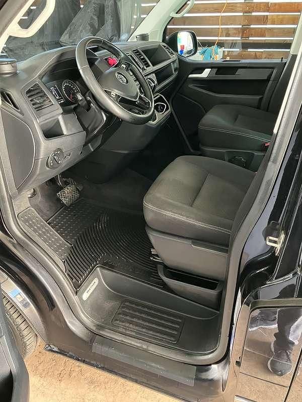 Begagnad VW Multivan Highline 150 HK (110 kW) 2016 Van